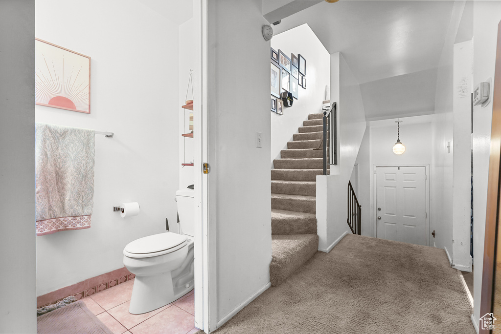 657 E WILLIAMSBURG PARK CIR Sandy, UT 84070