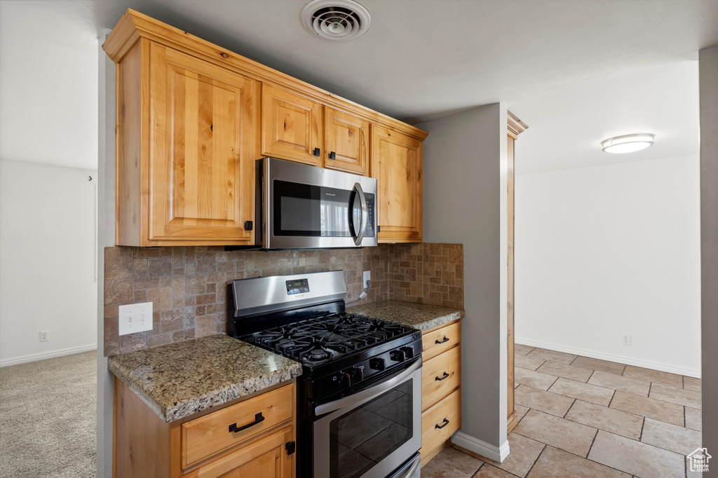 Photo 14 for MLS #2115037 at 942 E 1050 North