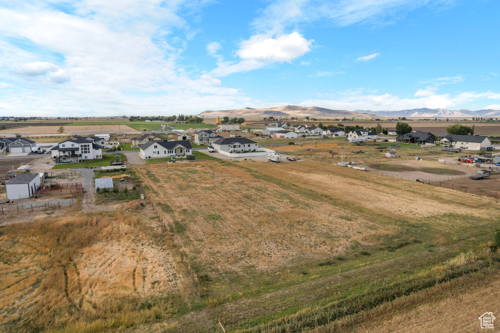 6690 W 10125 N Tremonton, UT 84337