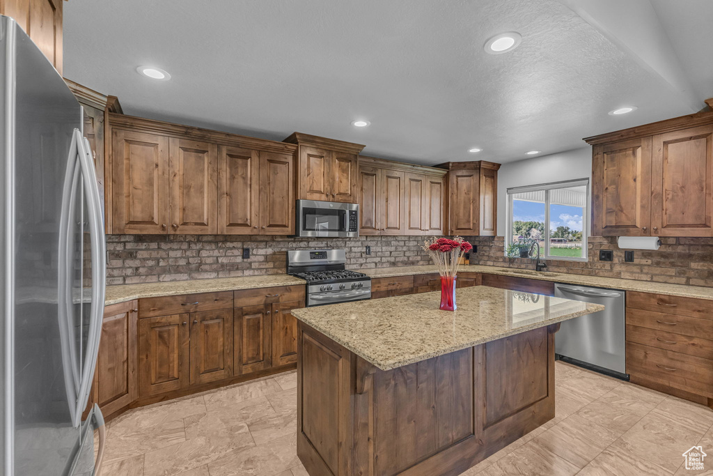 Photo 9 for MLS #2115049 at 4352 W 300 North