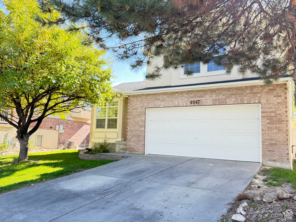 4047 PINE GROVE WAY South Jordan, UT 84095