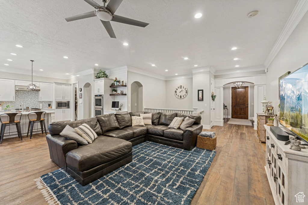2159 N BANBURY CT. Lehi, UT 84043