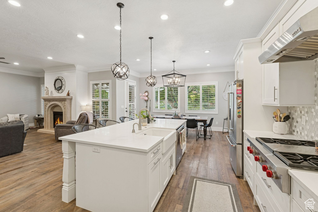 2159 N BANBURY CT. Lehi, UT 84043