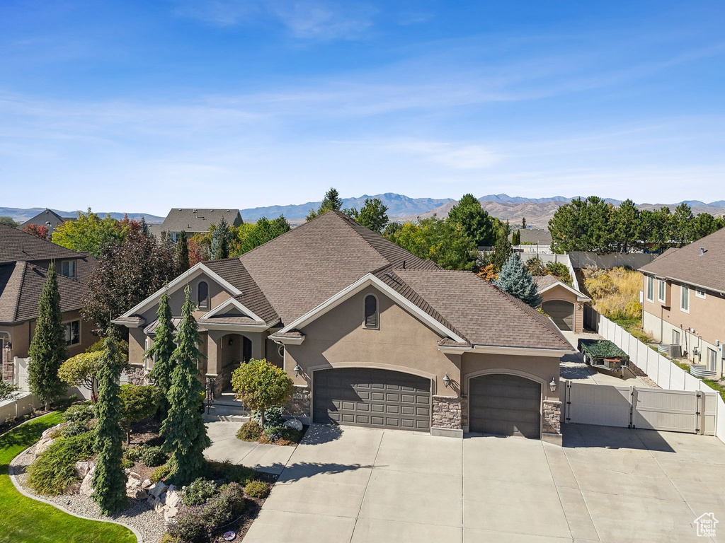 2159 N BANBURY CT. Lehi, UT 84043