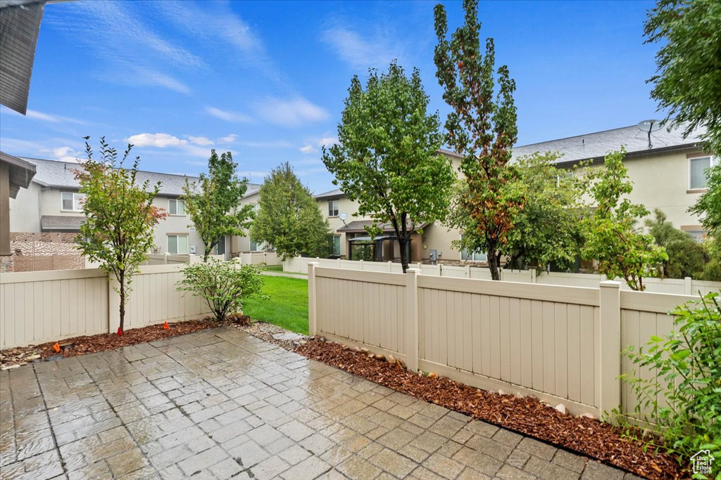 282 W 650 N Centerville, UT 84014