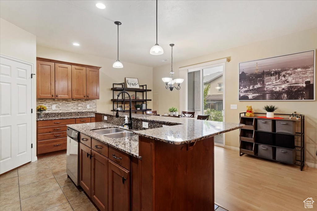 282 W 650 N Centerville, UT 84014