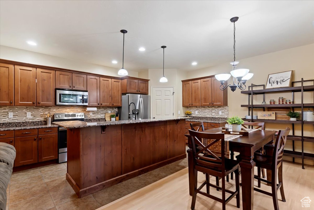 282 W 650 N Centerville, UT 84014