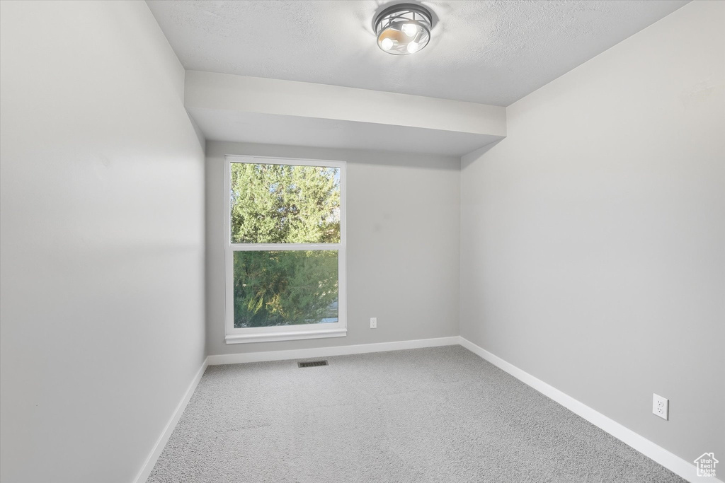 159 S 1000 E Layton, UT 84041
