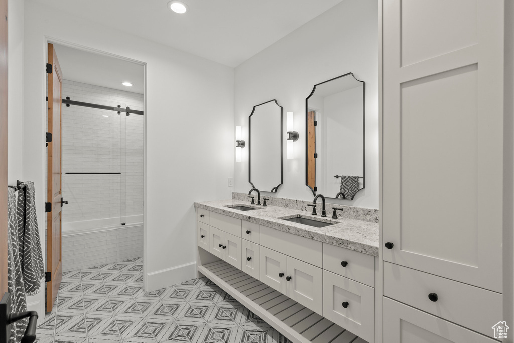 590 N CAPITOL AVE Salt Lake City, UT 84103