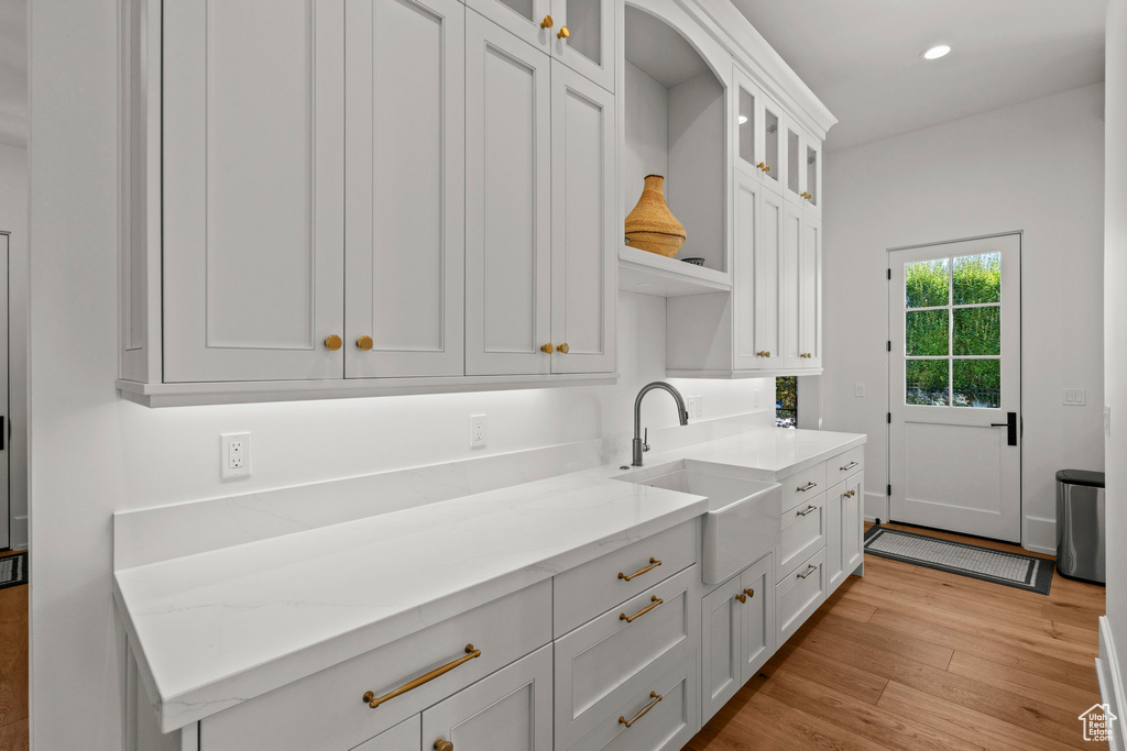 590 N CAPITOL AVE Salt Lake City, UT 84103