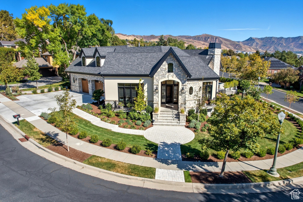 590 N CAPITOL AVE Salt Lake City, UT 84103