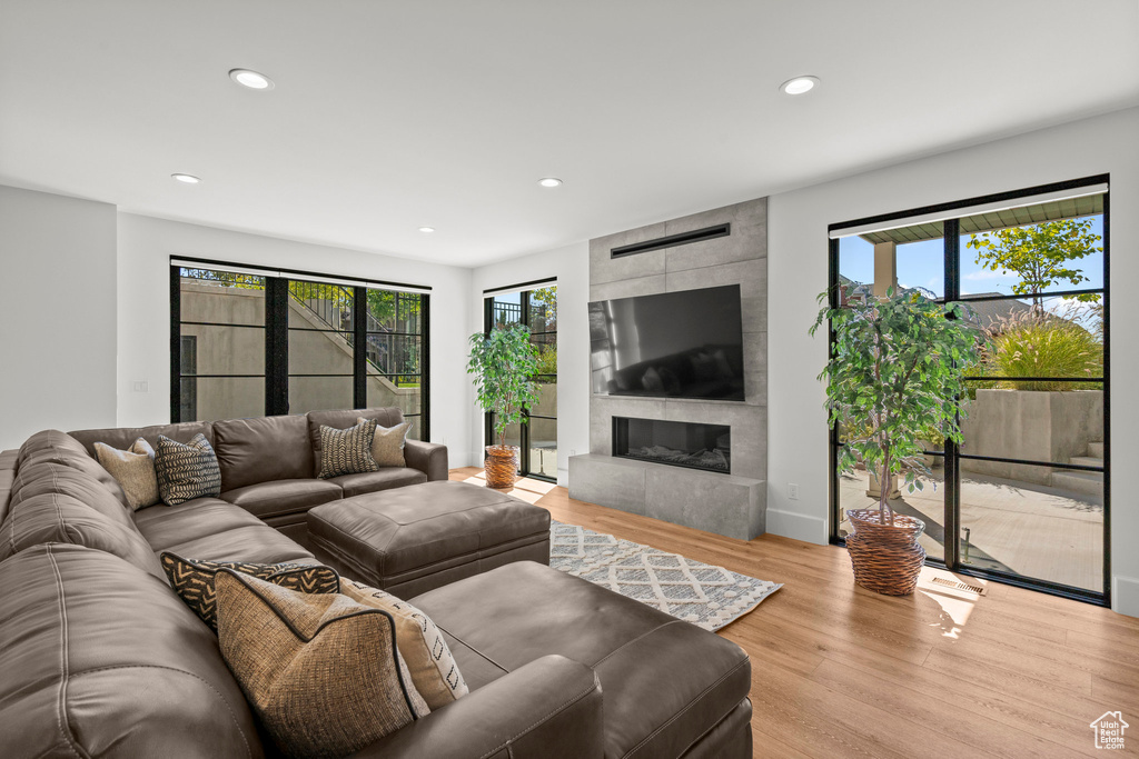 590 N CAPITOL AVE Salt Lake City, UT 84103