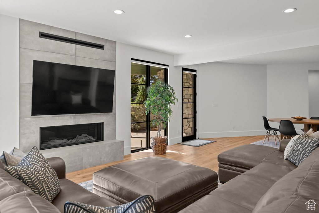 590 N CAPITOL AVE Salt Lake City, UT 84103