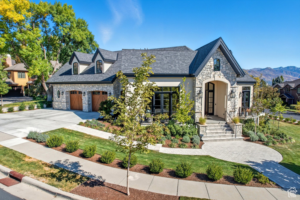 590 N CAPITOL AVE Salt Lake City, UT 84103