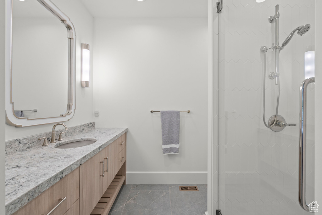 590 N CAPITOL AVE Salt Lake City, UT 84103