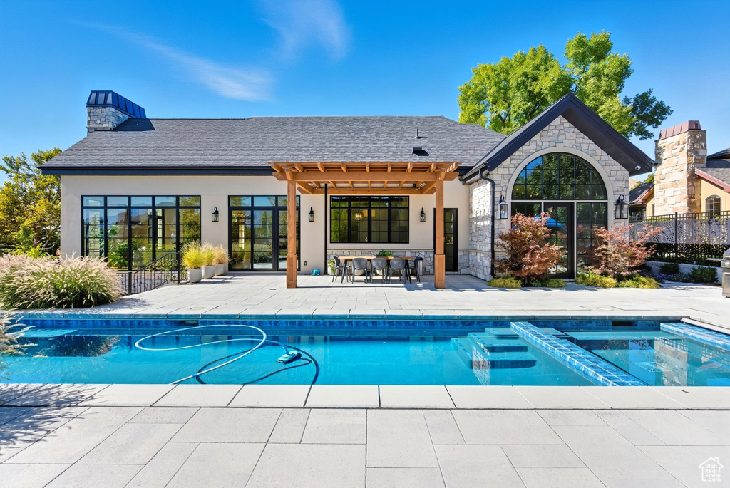 590 N CAPITOL AVE Salt Lake City, UT 84103