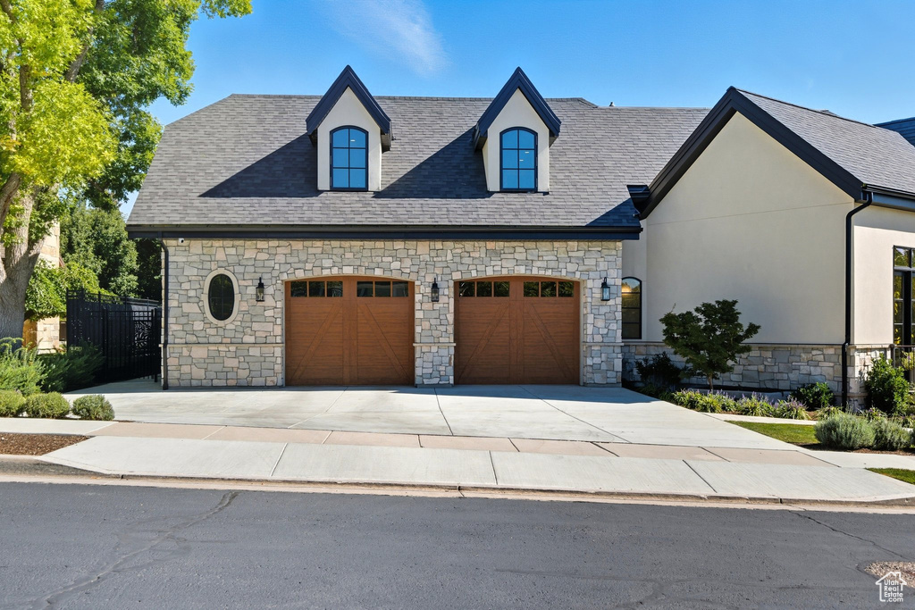 590 N CAPITOL AVE Salt Lake City, UT 84103