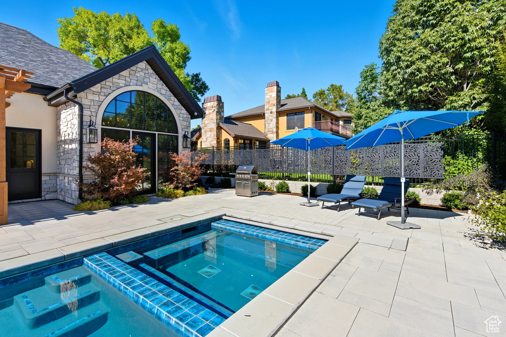 590 N CAPITOL AVE Salt Lake City, UT 84103