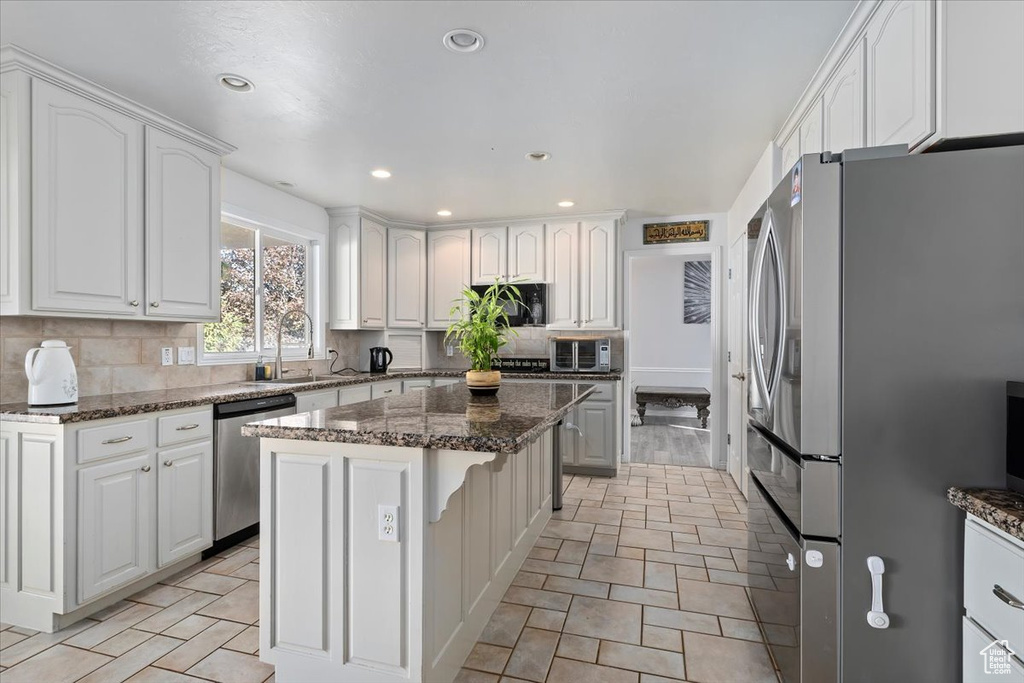 4828 S BROWN VILLA CV Taylorsville, UT 84123