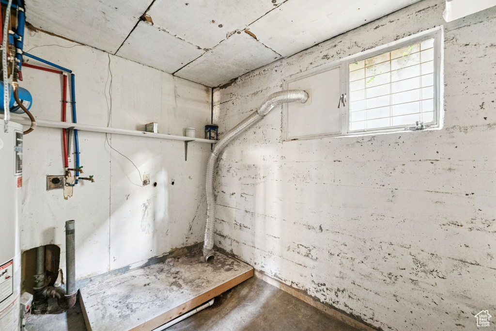 692 N CORTEZ ST Salt Lake City, UT 84103