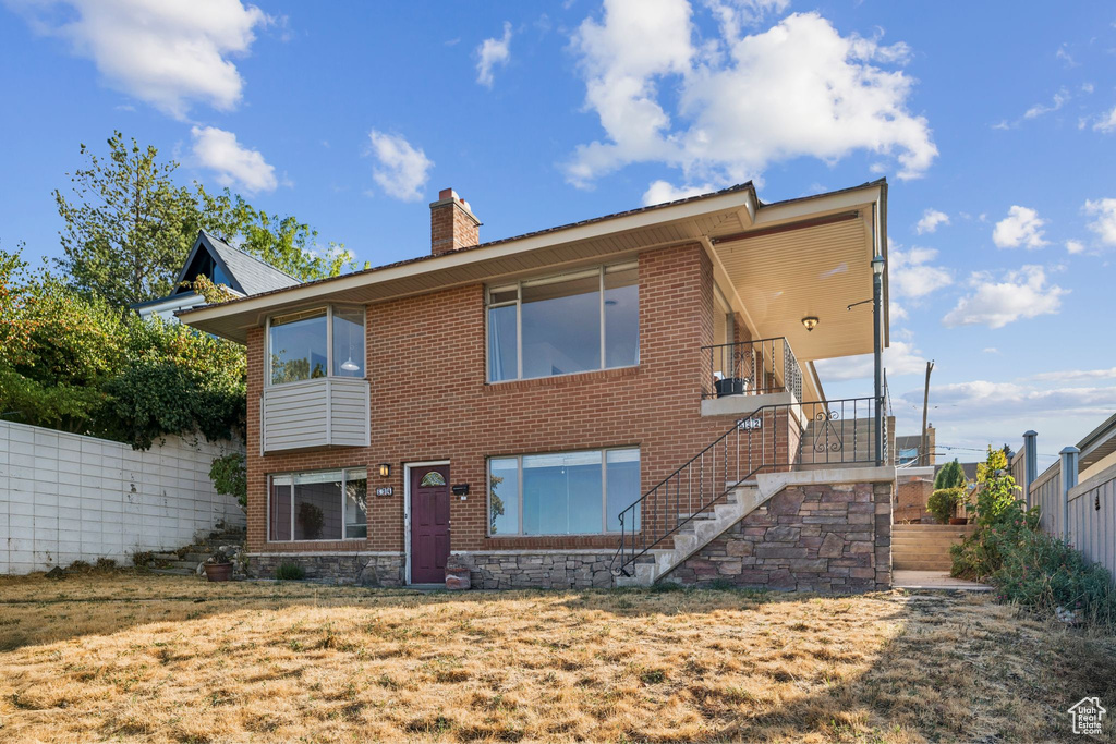 692 N CORTEZ ST Salt Lake City, UT 84103