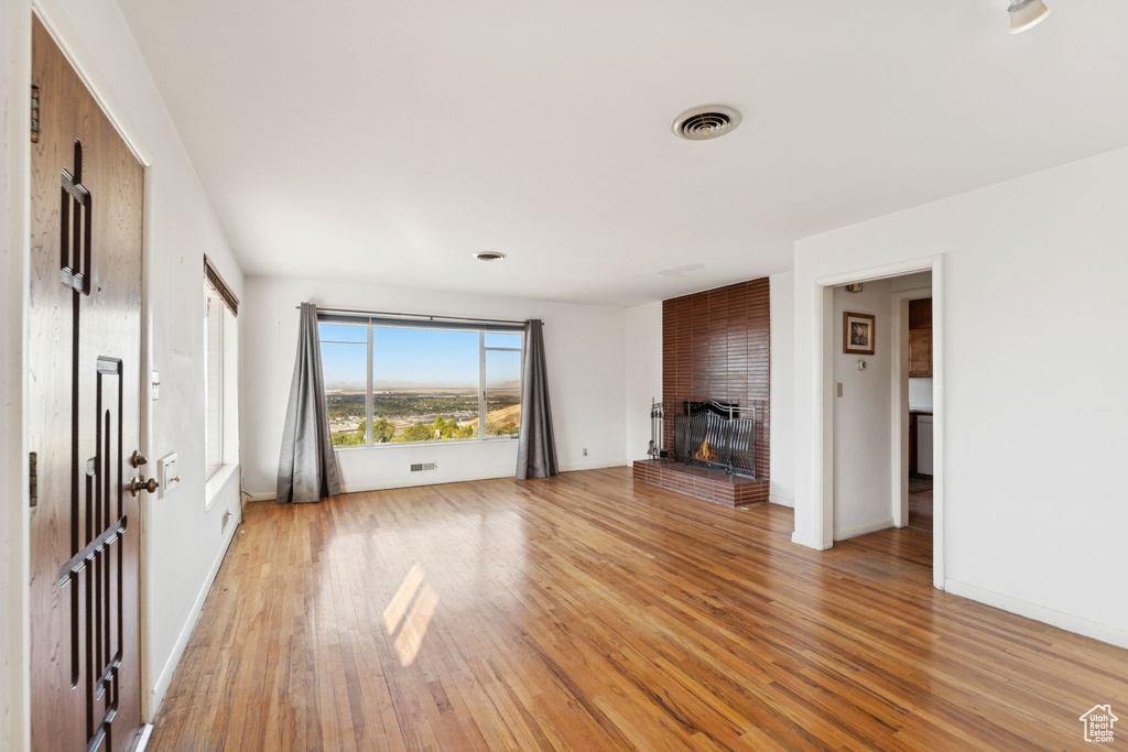 692 N CORTEZ ST Salt Lake City, UT 84103