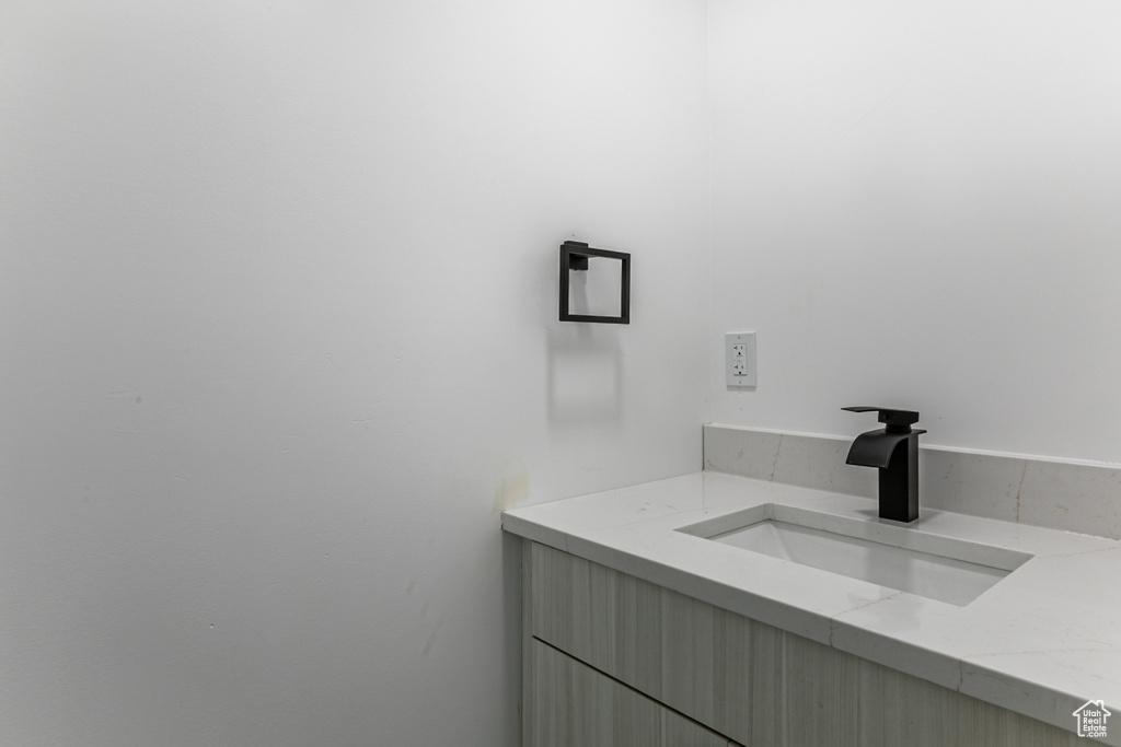 627 N DARWIN ST Salt Lake City, UT 84103