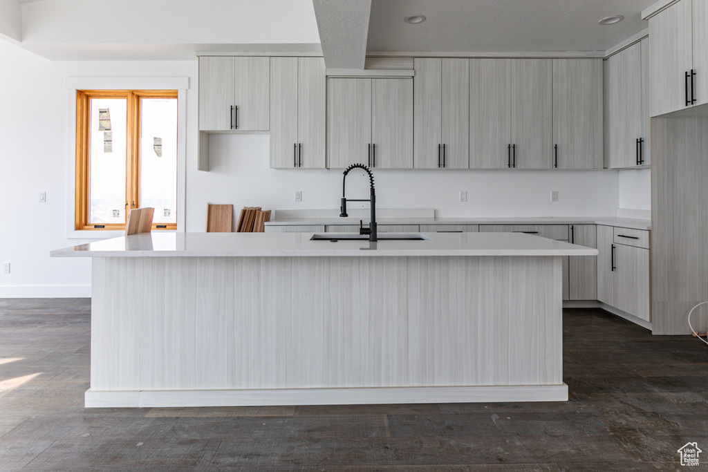 627 N DARWIN ST Salt Lake City, UT 84103