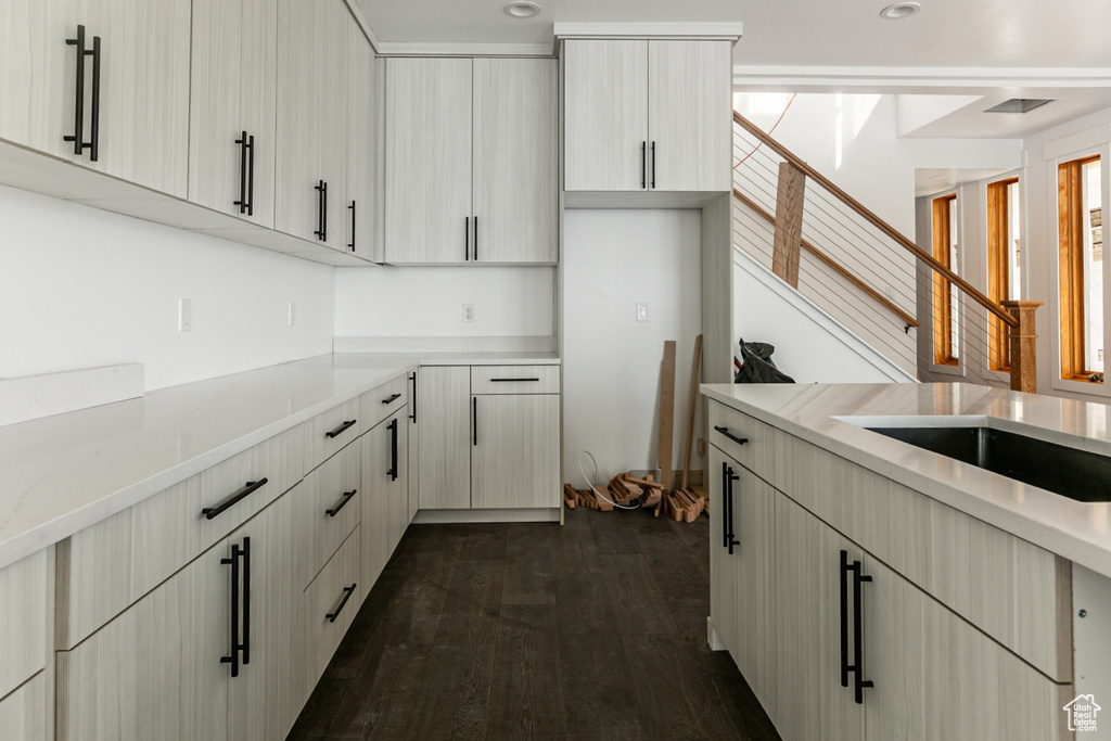 627 N DARWIN ST Salt Lake City, UT 84103