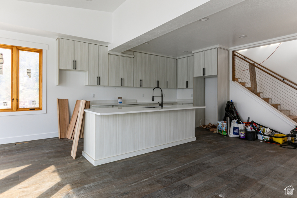 627 N DARWIN ST Salt Lake City, UT 84103