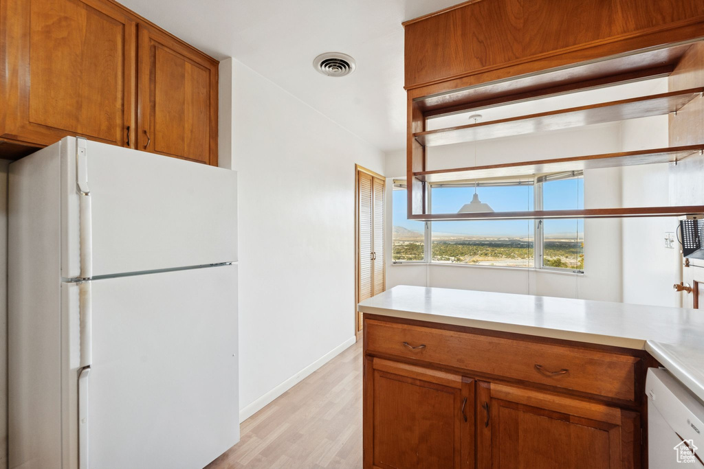 692 N CORTEZ ST Salt Lake City, UT 84103