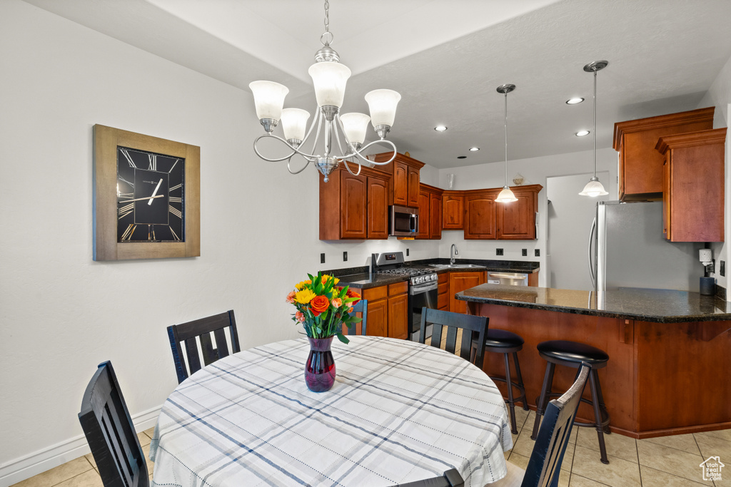 Photo 19 for MLS #2115093 at 2001 W Golden Pond Way