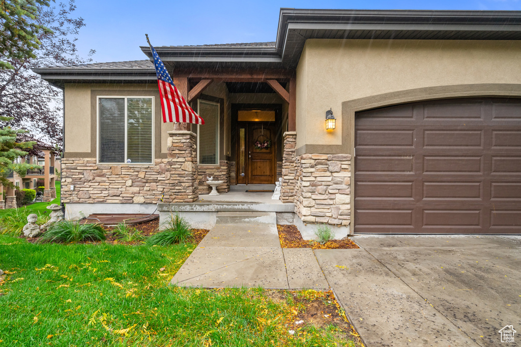 Photo 6 for MLS #2115093 at 2001 W Golden Pond Way