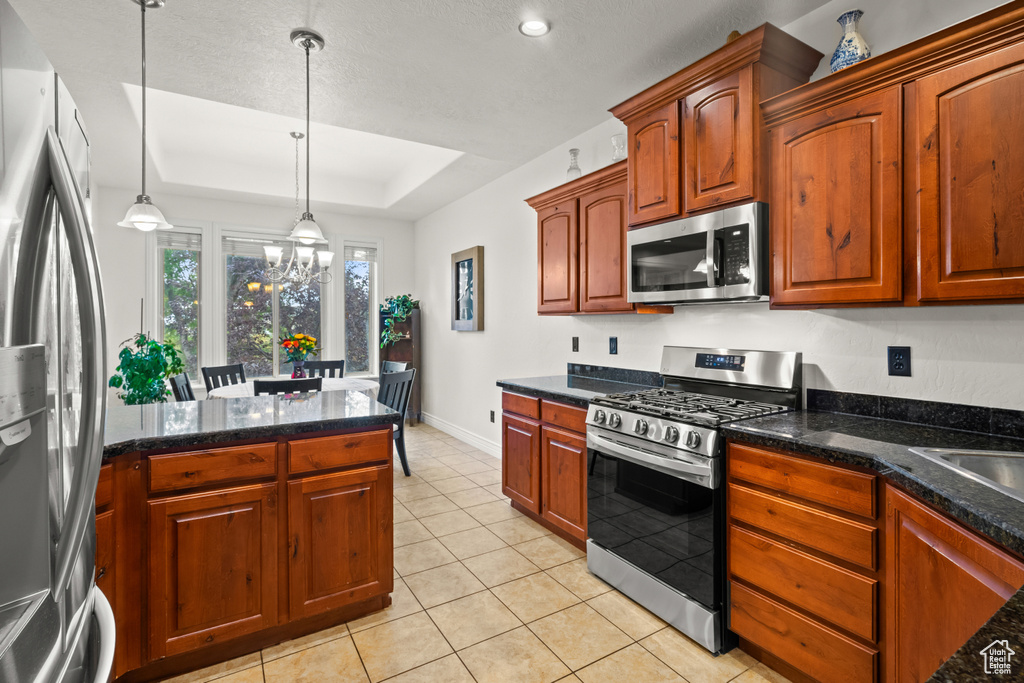 Photo 17 for MLS #2115093 at 2001 W Golden Pond Way