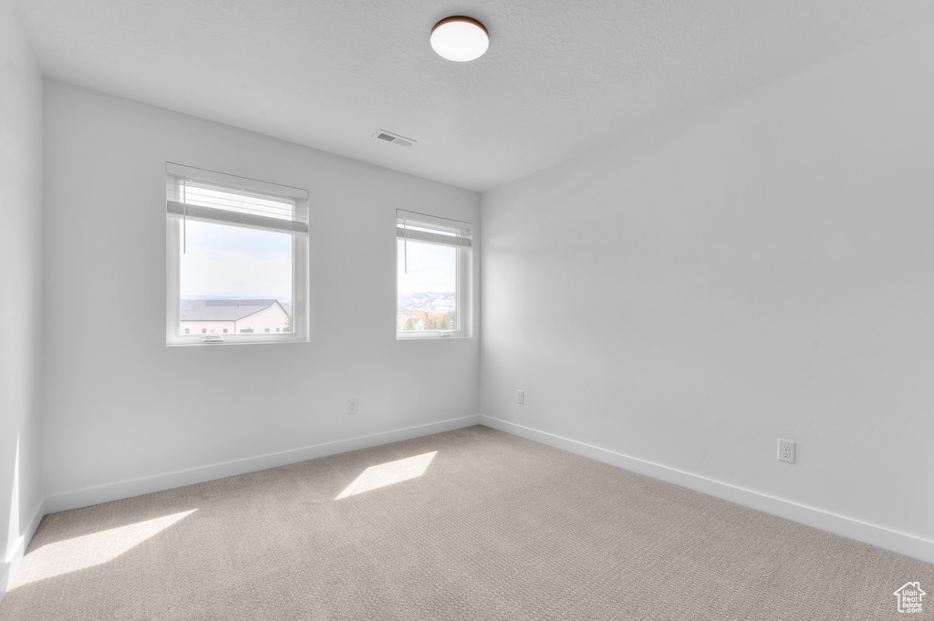 Photo 13 for MLS #2115094 at 3068 Clover Ct