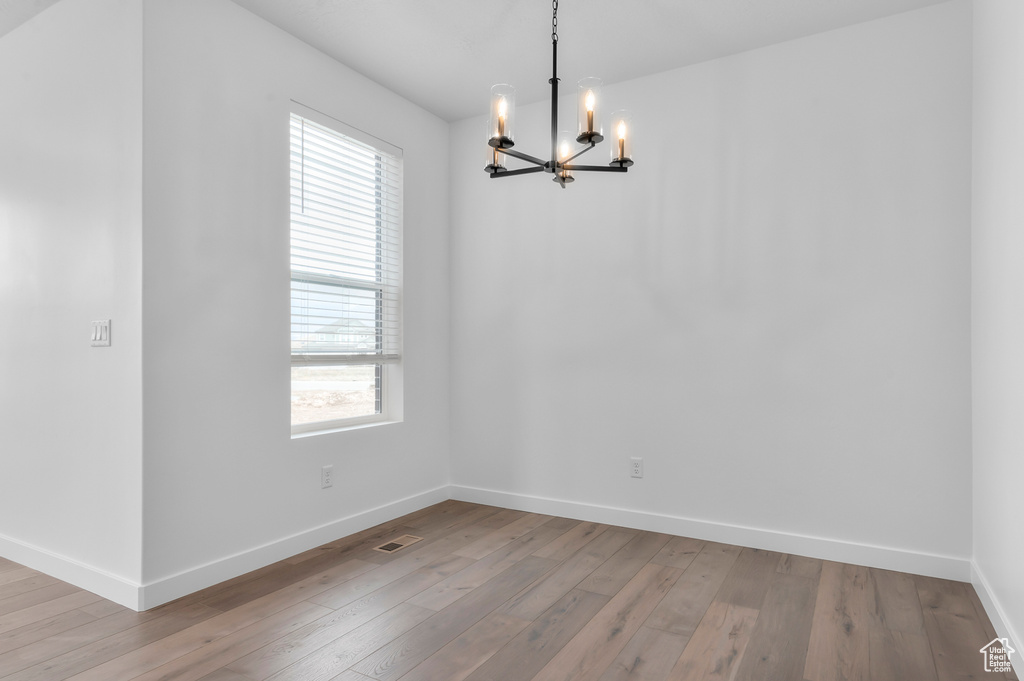 Photo 6 for MLS #2115094 at 3068 Clover Ct