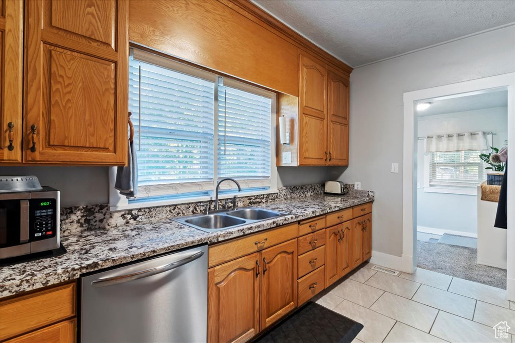 Photo 11 for MLS #2115099 at 1650 Liberty Ave