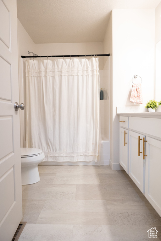 5712 N GOLDFINCH LN Stansbury Park, UT 84074