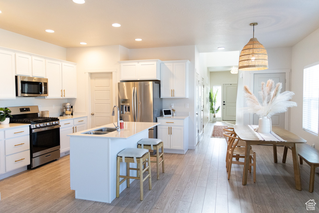 5712 N GOLDFINCH LN Stansbury Park, UT 84074