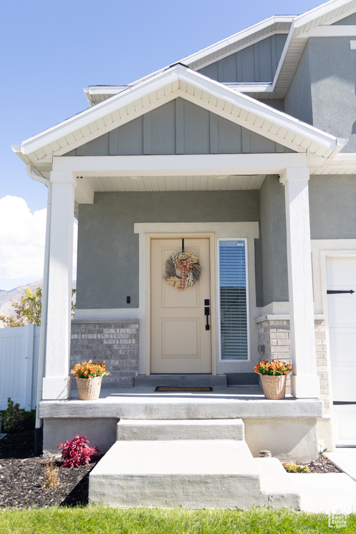 5712 N GOLDFINCH LN Stansbury Park, UT 84074