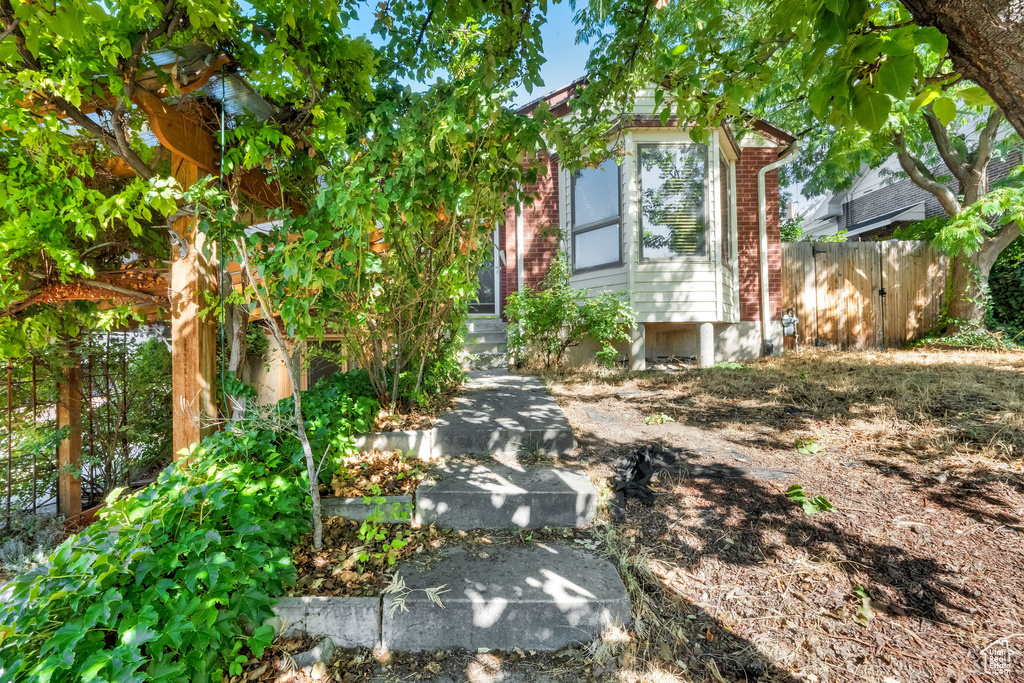 1261 E SHERMAN AVE Salt Lake City, UT 84105