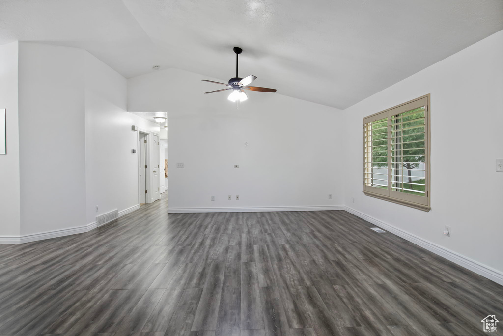Photo 11 for MLS #2115116 at 9118 S Wisteria Way