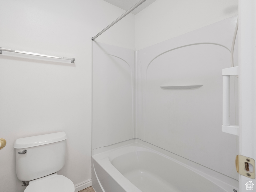 Photo 15 for MLS #2115119 at 2109 Aurora Way #F5