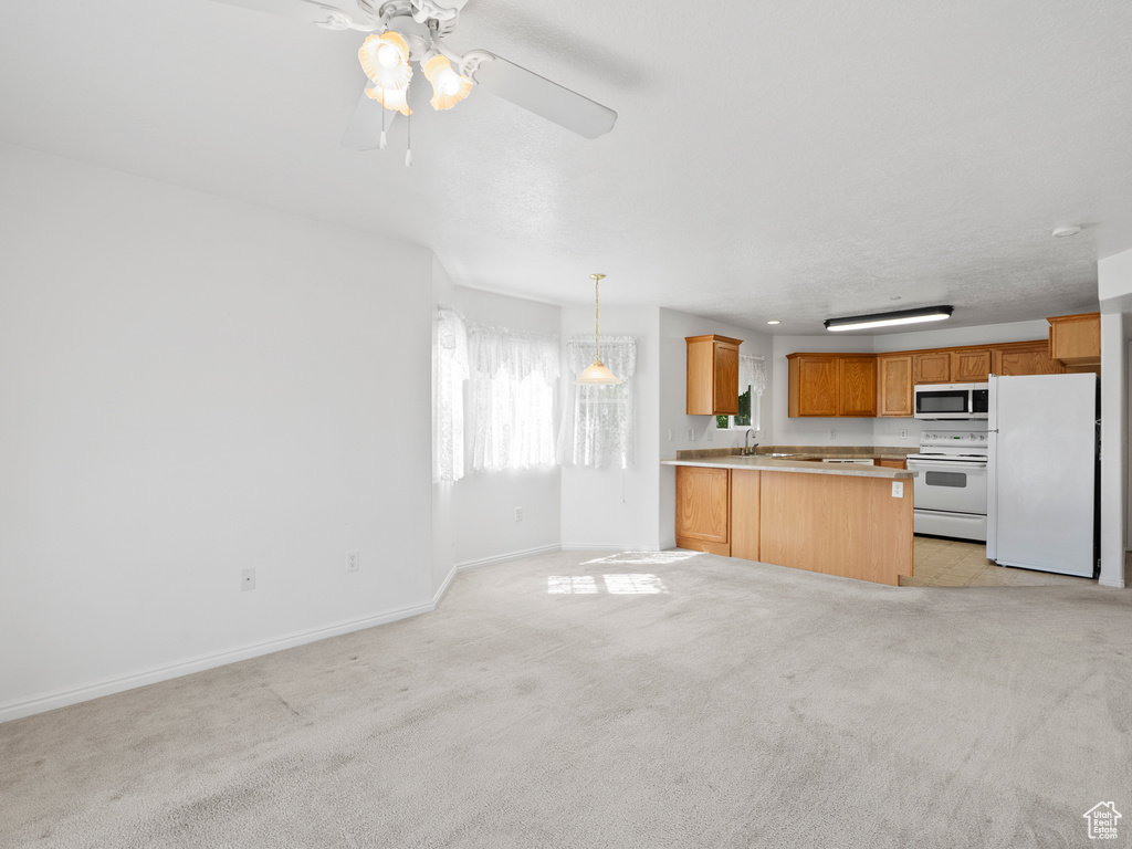 Photo 5 for MLS #2115119 at 2109 Aurora Way #F5