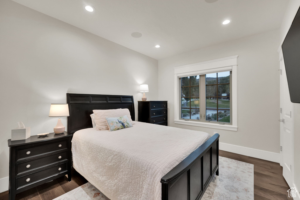 Photo 26 for MLS #2115126 at 983 E Southfork Dr