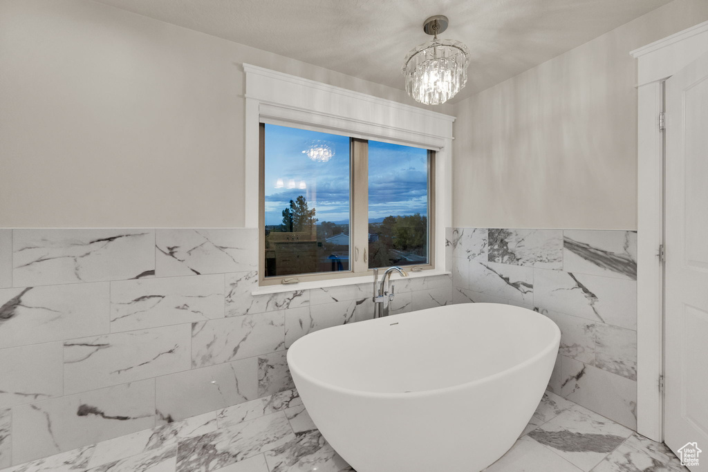 Photo 35 for MLS #2115126 at 983 E Southfork Dr