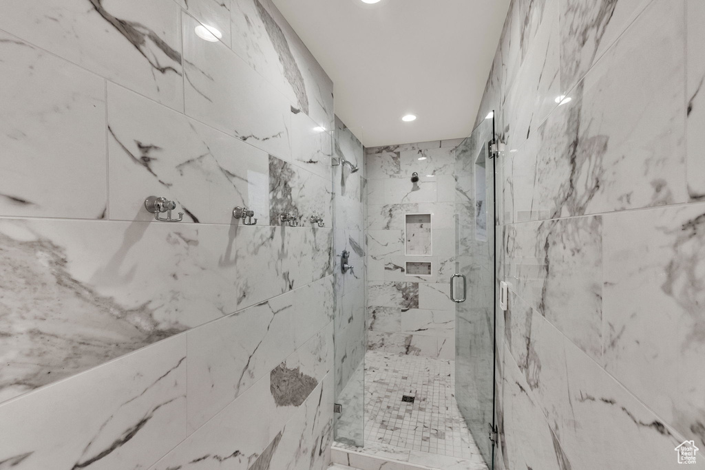 Photo 37 for MLS #2115126 at 983 E Southfork Dr