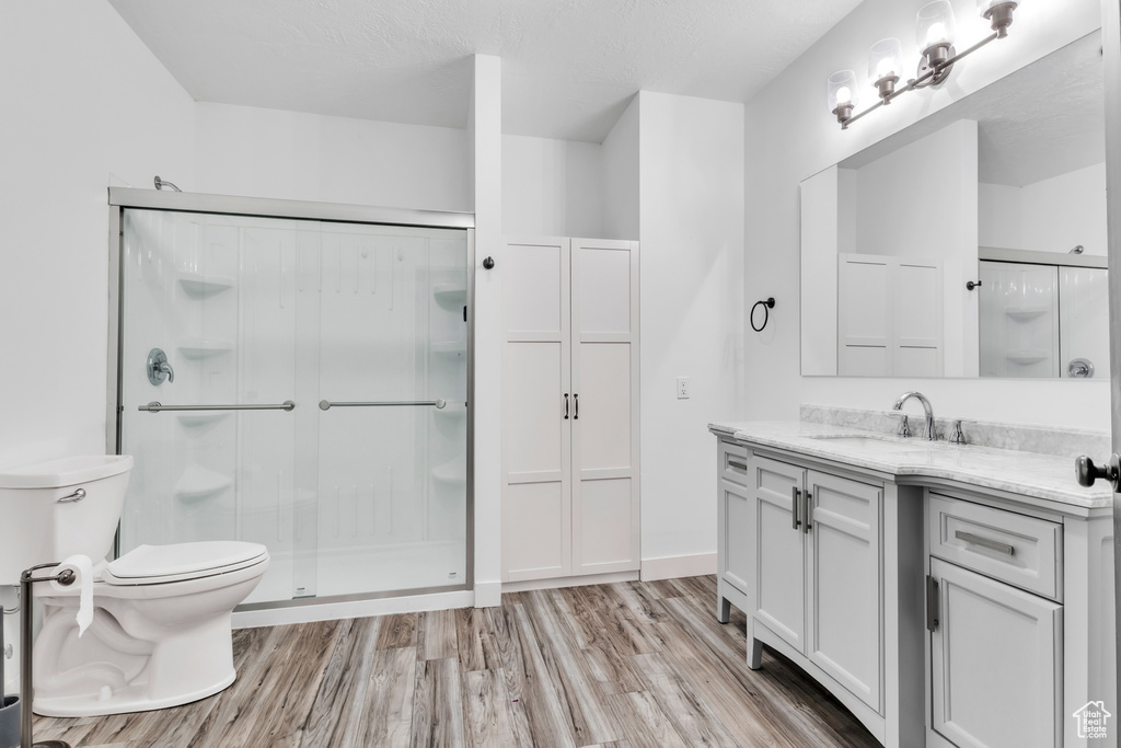 Photo 32 for MLS #2115129 at 674 S Meade St