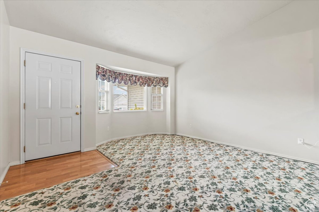 Photo 5 for MLS #2115134 at 4831 S 3475 West