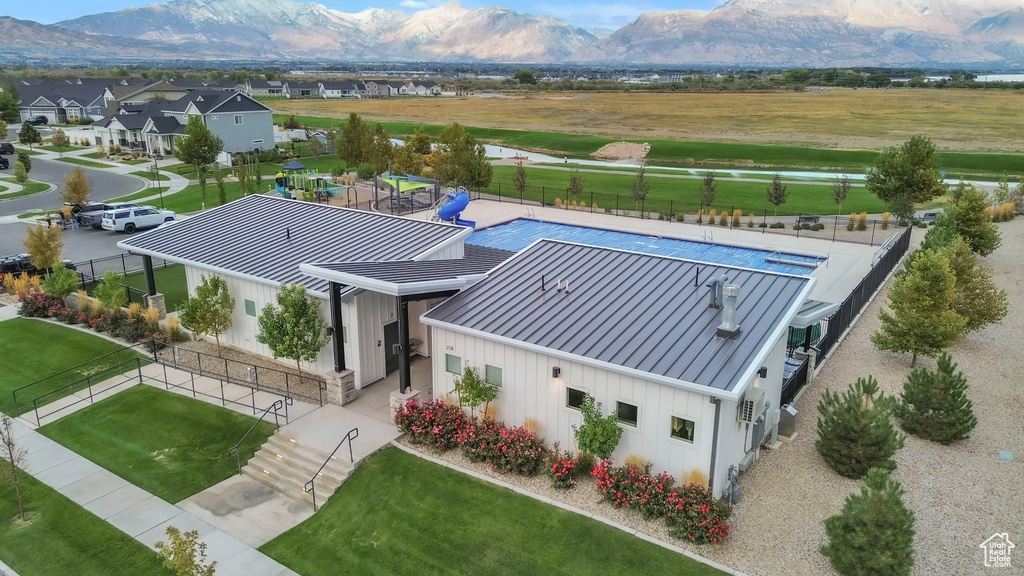 Photo 12 for MLS #2115151 at 348 S Hayes Well Ln